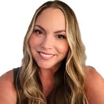 Melissa Calloway - @popsocialads - Instagram