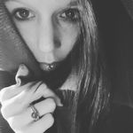 Melissa Calvert - @poetryandwitchcraft - Instagram