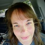 Melissa Calvert - @auntmel_mel - Instagram