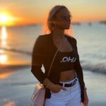 Melissa Capesciotti - @melissacapesciotti - Instagram