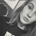 Melissa Coles - @x.omg.its.melissa.x - Instagram