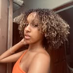 Melissa Sancha - @melissa__coss - Instagram