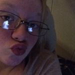 Melissa - @melissa_embrey_11 - Instagram