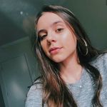 @meli.ssafavela - Instagram