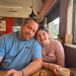 Melissa Feathers - @melissa.feathers.5 - Instagram