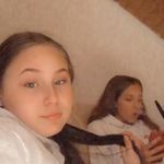 @melissa_freundeeee - Instagram