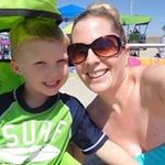 Melissa Sidlik Hakesley - @melissahakesley - Instagram