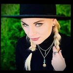 Melissa Hanlin - @metalmelissa - Instagram