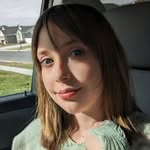 Melissa Holsinger - @thismel18 - Instagram