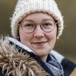 Melissa Rose Howarth - @m3l155a_cats - Instagram