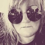 Melissa Kingery-Moeser - @zebraandsheep - Instagram