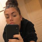 * - @million.melissa - Instagram