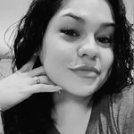 Melissa Millis - @mammalobo14 - Instagram