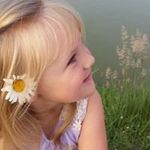 Melissa Nester - @melissa.nester.16 - Instagram