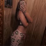 Melissa Olinger - @melo1_42 - Instagram