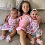 Melissa Pantoja | Mãe de Ísis, Manu e Gigi (gêmeas) - @mel.isiseasgemeas - Instagram