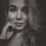 Melissa Perrine - @lilmommybabae - Instagram