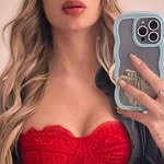 Abril 🧸 - @melissarios.29 - Instagram