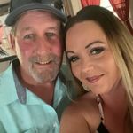 Melissa Self - @melissaself1 - Instagram