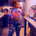 Melissa Smalls - @shortshortmelissa - Instagram