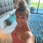 Melissa Strother - @sun.child.79 - Instagram