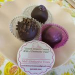 Melissa Dombroski-Talbert - @melsdistinctivetreats - Instagram