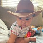 Missy Usry - @melissalaprade - Instagram