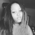 Violet Mels - @melissa_vee_dube - Instagram