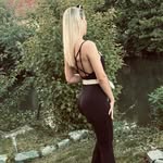 Melissa Vojnity - @_melissavojnity_ - Instagram