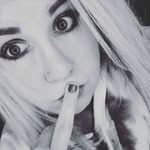 Melissa Wardlow (Missy) - @missaye15 - Instagram