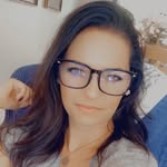 Melissa Watrous-Hoffman - @always_reading.romance - Instagram