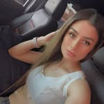@melly.sanchez - Instagram
