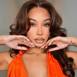 Melly Sanchez - @thefashionfreakk - Instagram