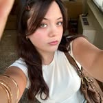 @melodyhowe - Instagram