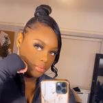 @melodymonroe__ - Instagram