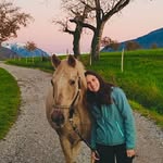 Mélody Petit - @_melody.petit_ - Instagram