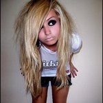 Melody Pyle - @timidgelson - Instagram