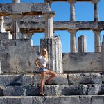 Melody Pyle - @conngatostylish - Instagram