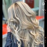Melody Schuler - @un_hair_de_mel - Instagram