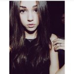 @melony_scott - Instagram