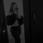 Mely Martinez - @mely.martinez.10690 - Instagram