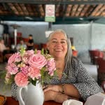 Mely Moreno - @mely.moreno.66 - Instagram