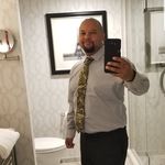 Menelik Brown - @sendme2lv - Instagram