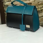 Mercy Obeng - @obeng9089_bags - Instagram