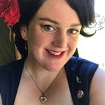 Meredith Barnes - @mollypicturestudio - Instagram