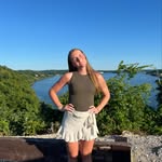 Meredith Chambers - @m.chambers07 - Instagram