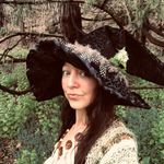 Amis Meredith Crawford - @crows_crossing - Instagram