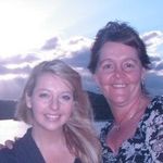 Meredith Dennis - @meredith.dennis.52 - Instagram