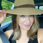 meredith huffman - @merenecessities - Instagram