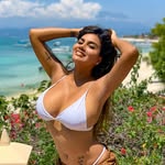 Meredith Jarvis - @desahiniso - Instagram